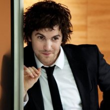 Upside Down: Jim Sturgess nei panni di Adam in un momento del film