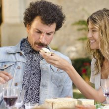 Michaël Youn con Isabelle Funaro nella commedia Vive la France! (2013)
