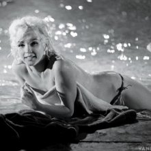 Marilyn Monroe sul set del film incompiuto Something's Got to Give in una foto pubblicata nel 2013