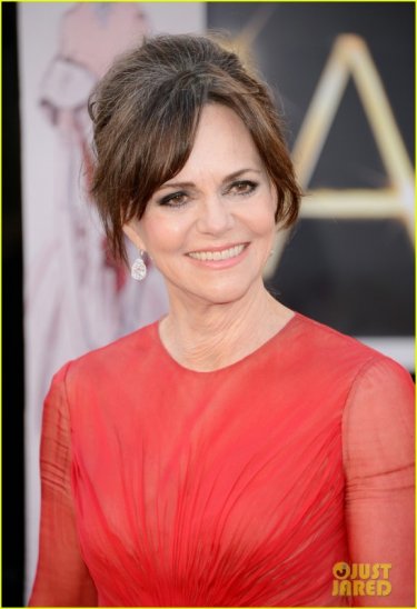 Oscar 2013: Sally Field sul red carpet