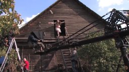 Featurette 'Xenja' - Educazione siberiana