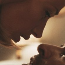 Jean Dujardin con Cecile de France in Möbius