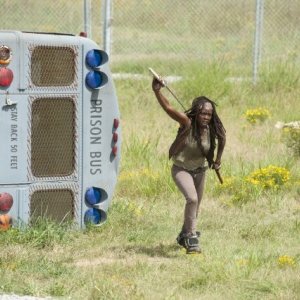 The Walking Dead: Danai Gurira è Michonne nell'episodio Bentornato a casa