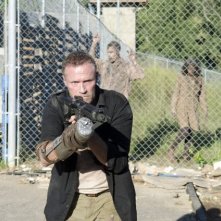 The Walking Dead: Michael Rooker in una scena dell'episodio Giuda
