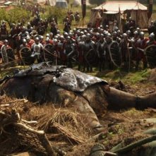 Il cacciatore di giganti: uno dei giganti a terra sconfitto dall'esercito del Re in una scena del film