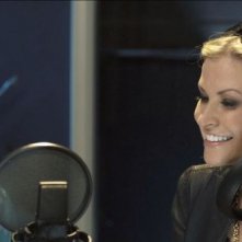 All You Can Dream: Anastacia con Hali Mason sorridenti in una scena del film