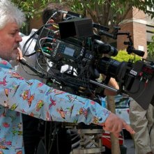 Gli amanti passeggeri: Pedro Almodóvar sul set della commedia
