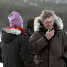 L'ipnotista: il regista Lasse Hallström sul set