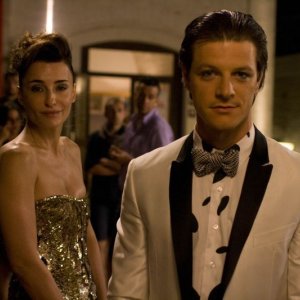 Mia Benedetta e Andrea Bosca in una scena di Outing - Fidanzati per sbaglio