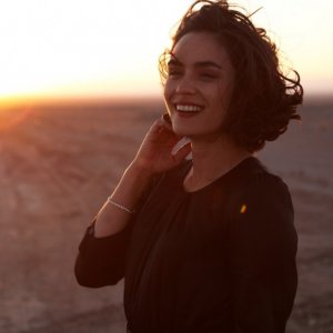 Shannyn Sossamon in una scena del cortometraggio Desire, del 2013