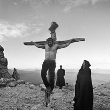 Su Re: un'immagine del film diretto da Giovanni Columbu