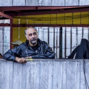 Un giorno devi andare: il regista del film Giorgio Diritti sul set