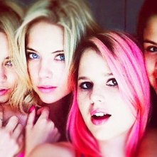 Selena Gomez, Ashley Benson, Rachel Korine e Vanessa Hudgens: bad girls in Spring Breakers