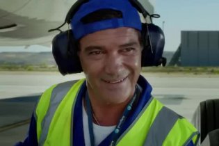 Spot 'Un aereo speciale' - Gli amanti passeggeri