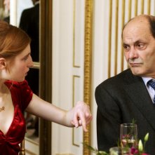 Au bout du conte: Jean-Pierre Bacri e Agathe Bonitzer in una scena