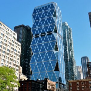 Quanto pesa il suo edificio, Mr. Foster?: la Hearst Tower di New York City in una scena del documentario