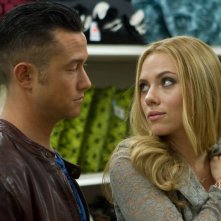 Don Jon: Scarlett Johansson e Joseph Gordon-Levitt al supermercato