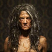 Le streghe di Salem: Meg Foster in versione strega di Salem in una scena del film