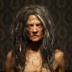 Le streghe di Salem: Meg Foster in versione strega di Salem in una scena del film