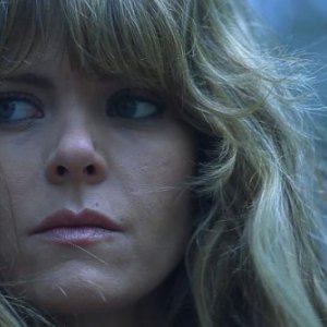 Midway - Tra la vita e la morte: Elisabetta Pellini in una scena del film