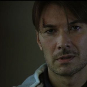 Midway - Tra la vita e la morte: Matteo Tosi in una scena del film horror diretto da John Real