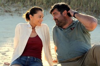 Sono un pirata, sono un signore: Giorgia Surina e Francesco Pannofino in una scena