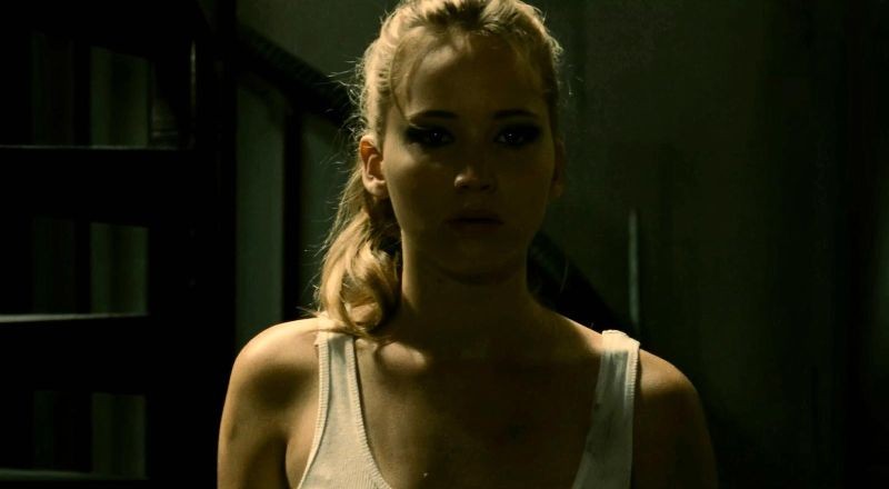 Jennifer Lawrence In Un Immagine Notturna Tratta Dal Thriller House At The End Of The Street 268875