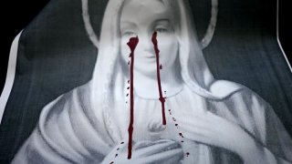 Mea maxima culpa. Silenzio nella casa di Dio: una scena tratta dal documentario shock sugli abusi sessuali nella Chiesa