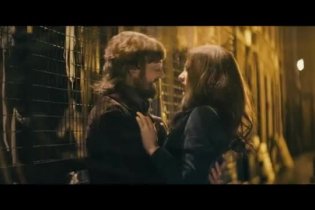 Trailer - Good Vibrations