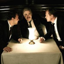 Blood: Paul Bettany, Stephen Graham e Brian Cox in una scena del thriller