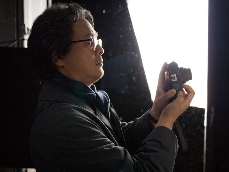 Stoker: il regista Park Chan-wook sul set del film