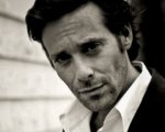 James Callis nel finale di CSI: scena del crimine