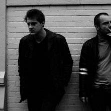 Sheer: Michael Jefferson e Aaron Barcelo in una scena