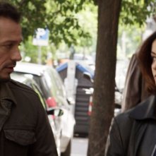 Viaggio sola: Stefano Accorsi e Alessia Barela in una scena del film