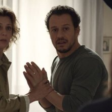 Viaggio sola: Stefano Accorsi e Margherita Buy discutono in una scena del film