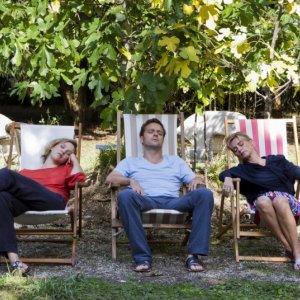 Marie Kremer e Anne Consigny in Sous le figuier con Jonathan Zaccai.