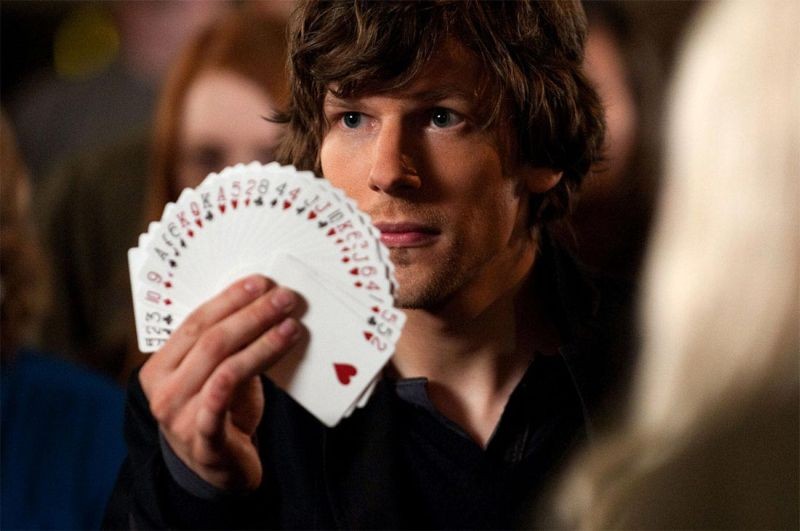 Now You See Me: Jesse Eisenberg fa il suo gioco in una scena