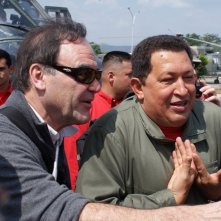 Chàvez - l'ultimo comandante: il regista Oliver Stone insieme a Hugo Chávez in un'immagine del documentario