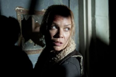 The Walking Dead: Un primo piano di Laurie Holden nell'episodio Vendetta