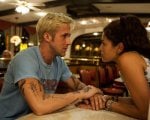 Ryan Gosling, Eva Mendes loda il suo accento cubano al SNL: 'Questo papi ha reso felice la sua mami'