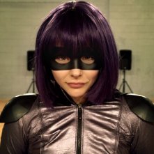 Kick-Ass 2: Chloë Grace Moretz in una scena del film nei panni di Hit-Girl