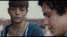 Video-recensione Bianca come il latte, rossa come il sangue