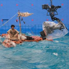 Vita di Pi: Suraj Sharma sul set del film di Ang Lee.