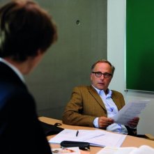 Fabrice Luchini in una scena del dramma Nella casa
