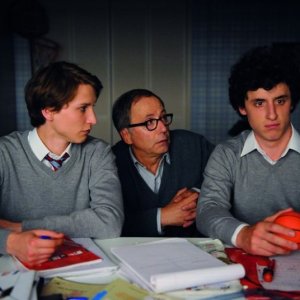 Nella casa: Fabrice Luchini insieme a Bastien Ughetto ed Ernst Umhauer in una scena