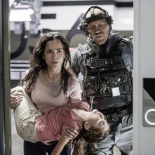 Elysium: Alice Braga in un drammatico momento