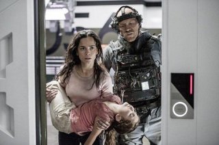 Elysium: Alice Braga in un drammatico momento