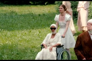 Il volto di un'altra: i primi cinque minuti