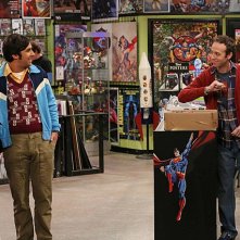 The Big Bang Theory: Kunal Nayyar e Kevin Sussman nell'episodio The Tangible Affection Proof