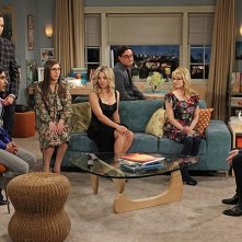 The Big Bang Theory Una Scena Di Gruppo Per L Episodio The Closet Reconfiguration 270918